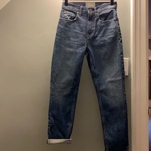 Everlane 90’s Cheeky Jean